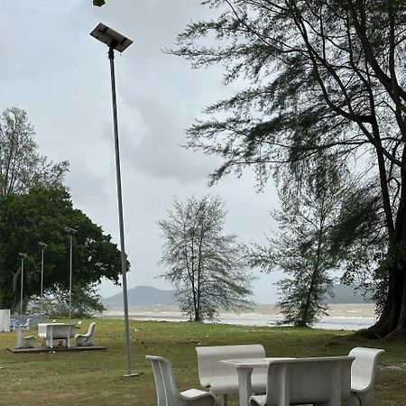 Homestay D Makmur Unit 2 Mersing Exterior foto